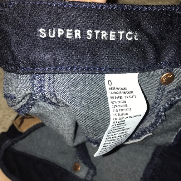 American Eagle High Waisted Shorts - Picture 3 of 3